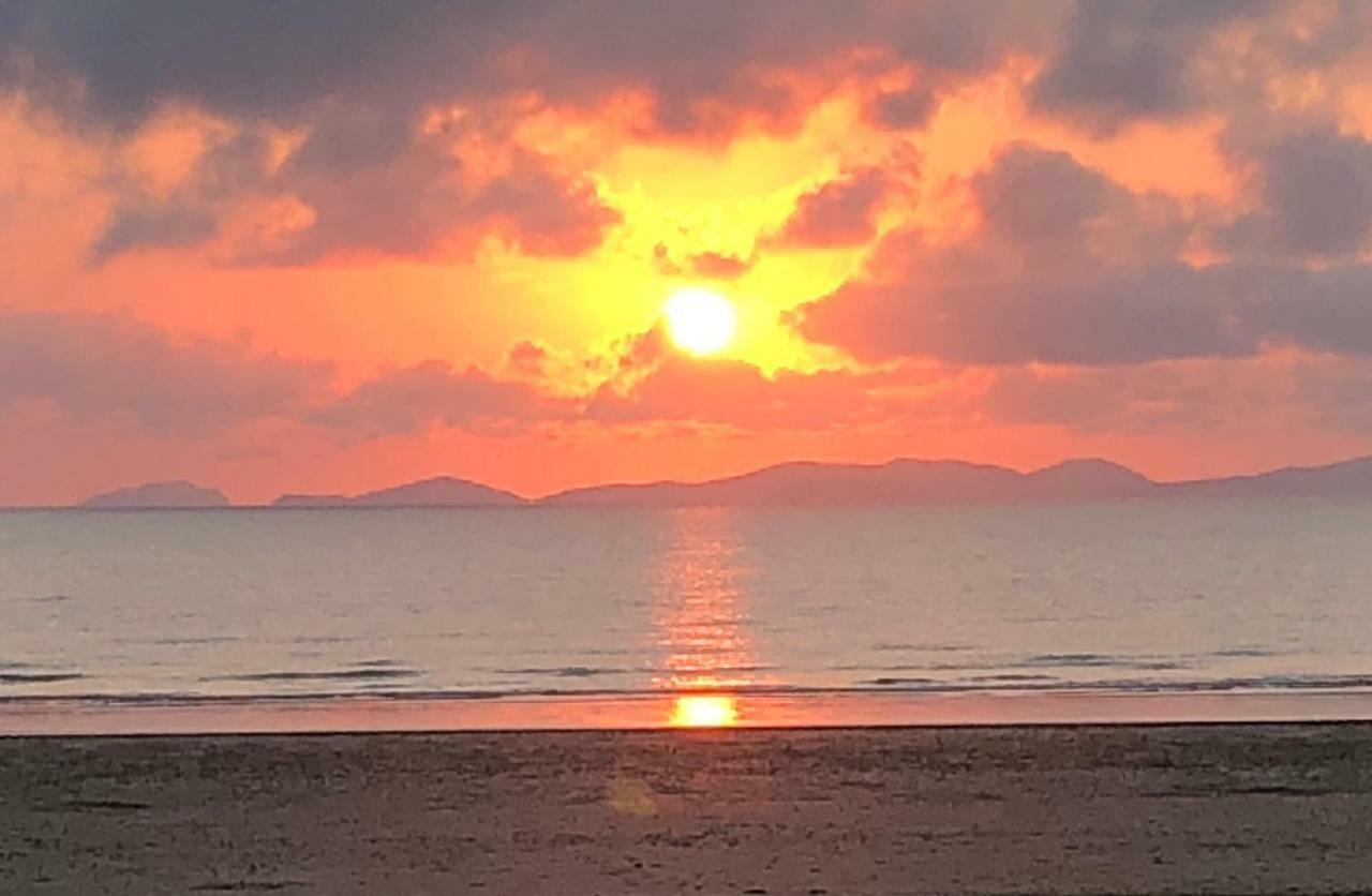 Yeppoon Beachhouse エクステリア 写真